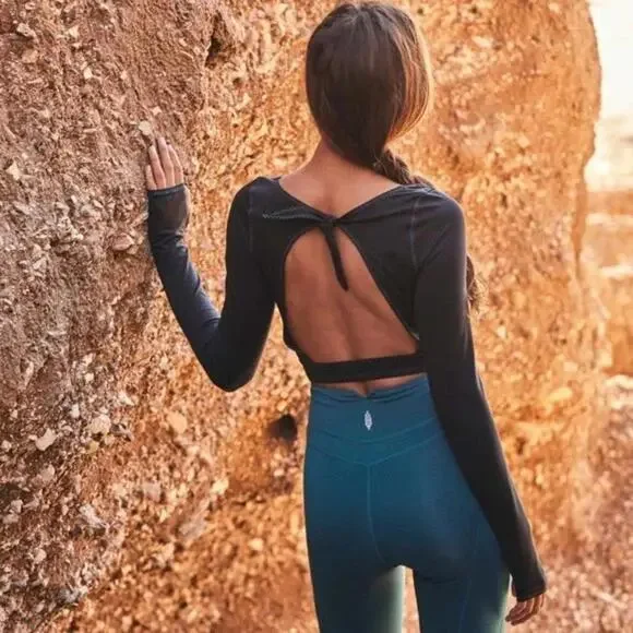 NWT Free People FP Movement Very Prairie Black Long Sleeve Athletic Top- Size L - Picture 3 of 9